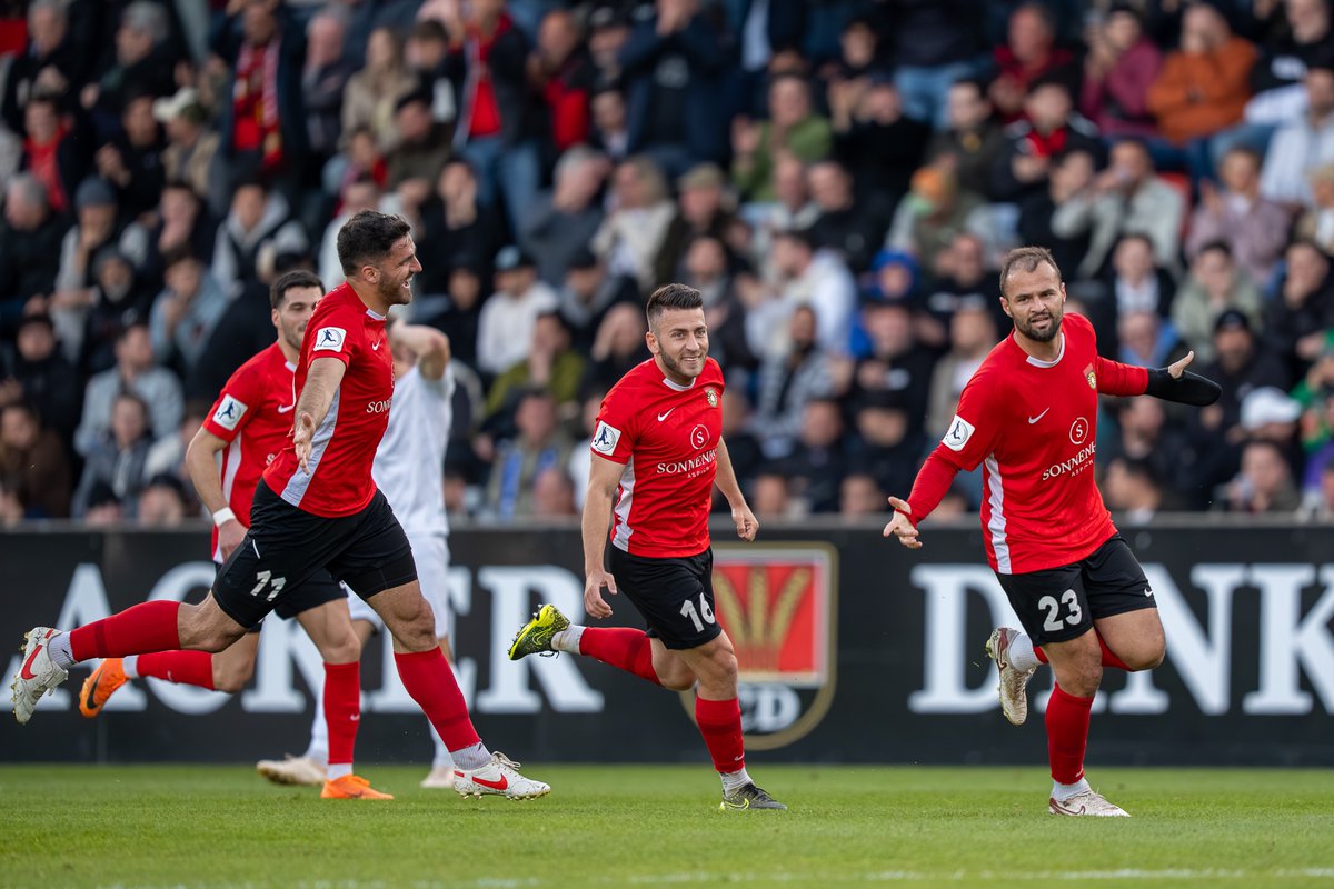 DORFKLUB® tweet media