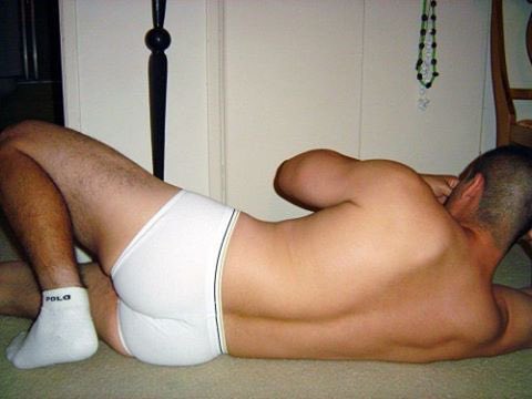 Tightywhitieluver tweet media