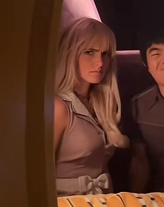 val ୨ৎ tweet media