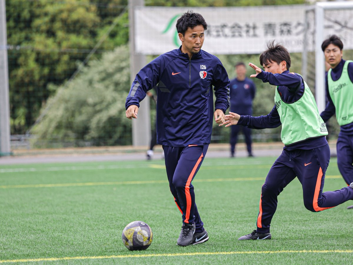 antlers_academy's tweet photo. 本日、アカデミーフィールドにてユース、ジュニアユース、ジュニア、スクールスタッフ全員で指導実践を行いました。

#鹿島アントラーズ https://t.co/PYMF4r6tCs