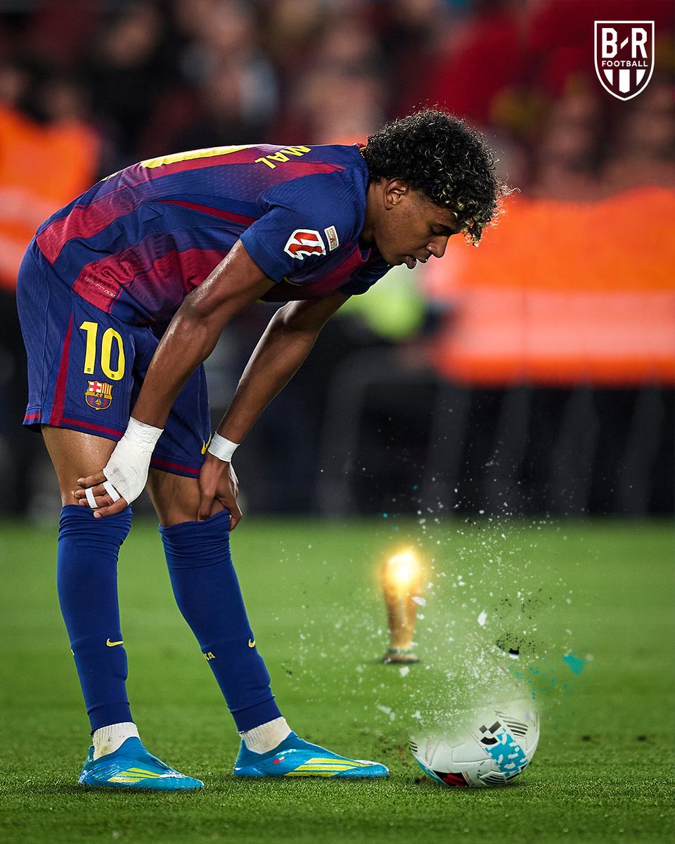 brfootball's tweet image. Barcelona confirm Lamine Yamal picked up a hamstring injury and will miss the remainder of the club season, which includes a Clásico.

The Spain star is expected to return in time for the World Cup.