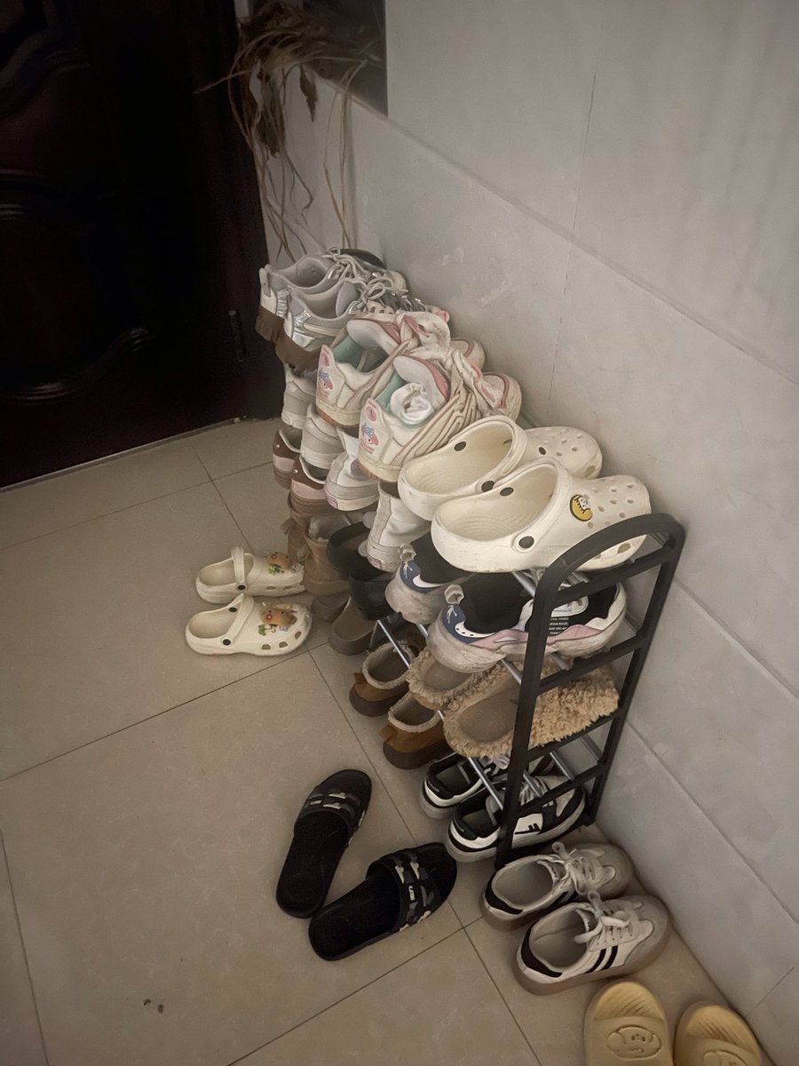 打胶扫楼专业户 tweet media