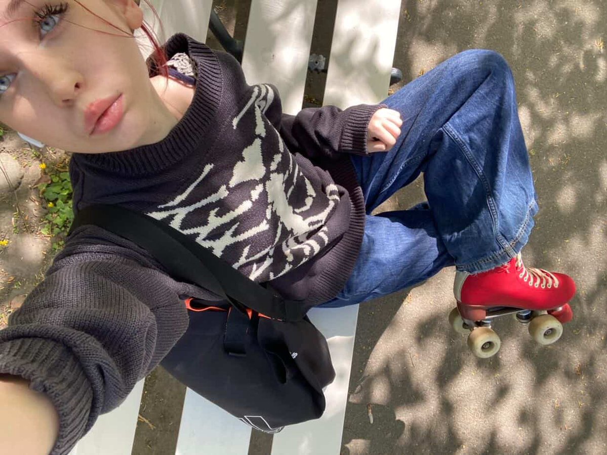 aleksandra tweet media