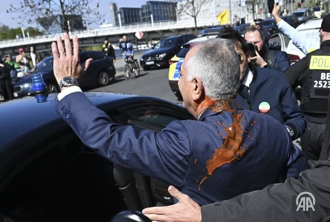 محمدحسین چاوشی🎒 tweet media