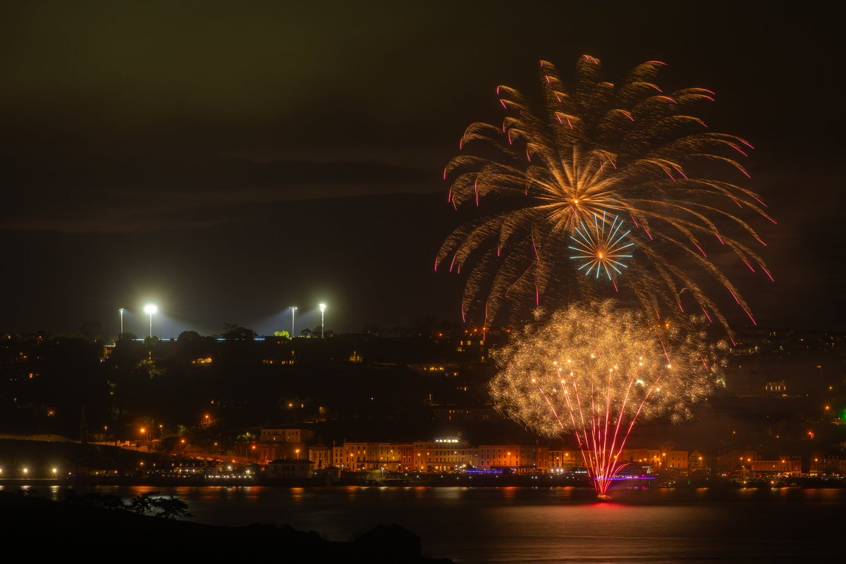RobkWatson's tweet image. Cobh, Co Cork, Ireland.

#Cobh #Photography #Nikon #D7500 #EastCorkCameraGroup #Fireworks