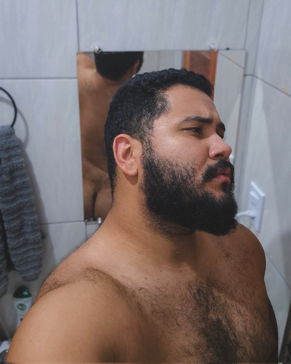 oguidoo's tweet photo. Preciso fazer essa barba urgente ✨ https://t.co/0earGoYZNf