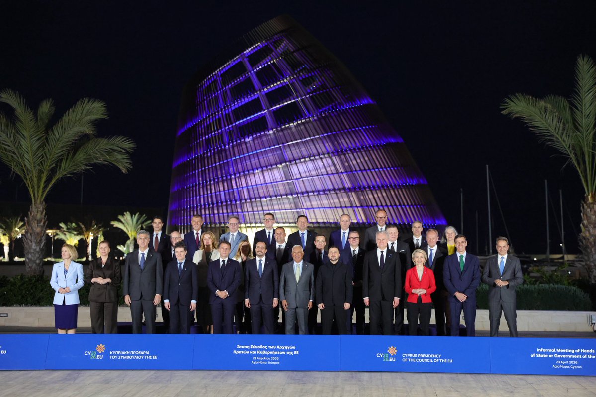🇨🇾 #Cypr | Family photo uczestników nieformalnego posiedzenia Rady Europejskiej.