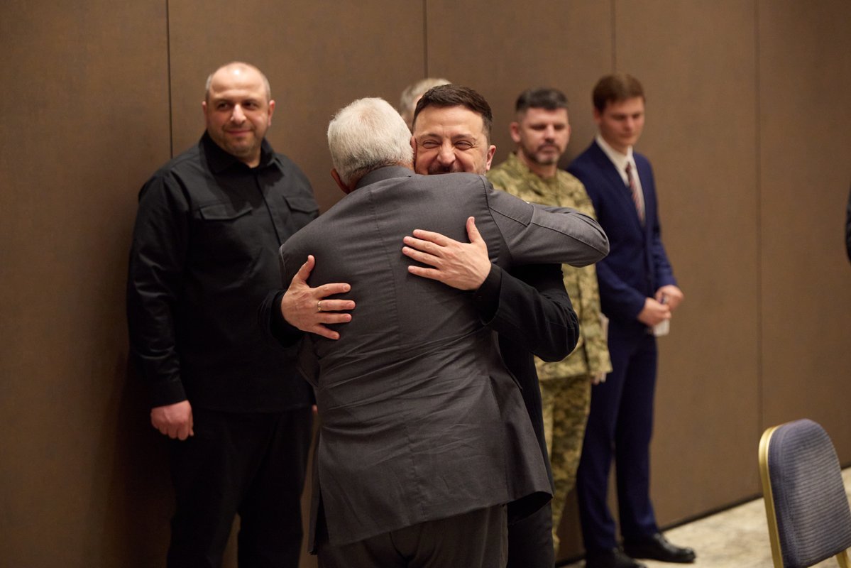 Volodymyr Zelenskyy / Володимир Зеленський tweet media
