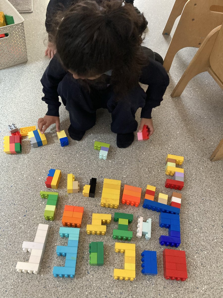 AbbotsLeaSchool's tweet image. Omar building the ABCs one brick at a time 🧱✨
Who knew learning the alphabet could look this cool? #LegoFun #LearningThroughPlay