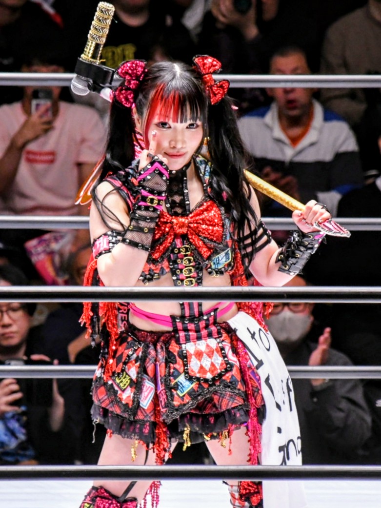 スターダム　STARDOM　伊藤麻希　伊藤リスペクト軍団Tシャツ　Mサイズ ✓今週土曜日の後楽園は伊藤リスペクト軍団の出動ですので、皆さんT