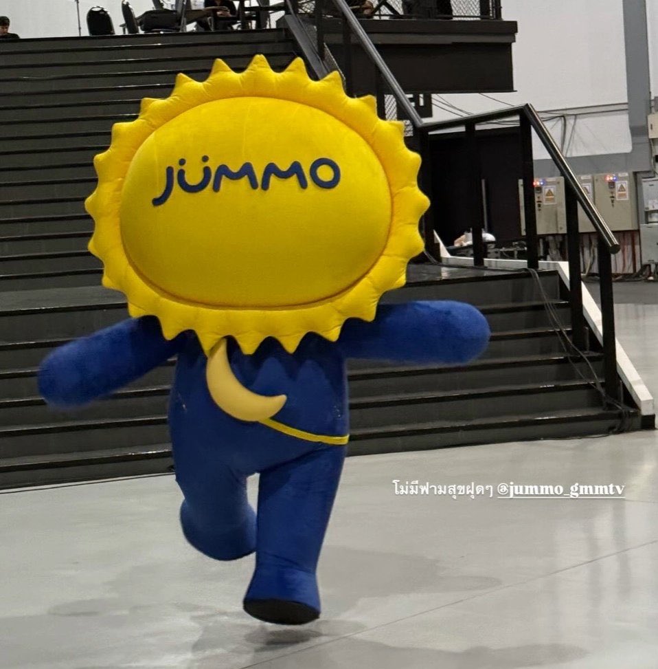 ดูจากท่าเดิน รู้สึกถึงความสุขของหลาน 100%

#JUMMO