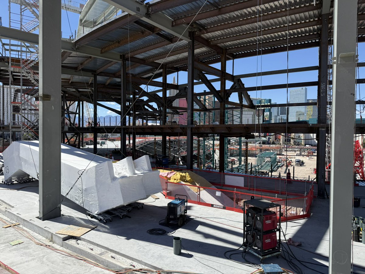 MLB Cathedrals tweet media