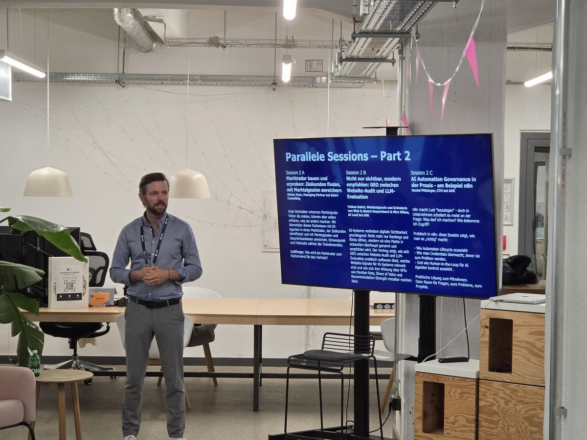 AjpmNews's tweet image. Im #Gutenberg #Digital #Hub in #Mainz findet zur Zeit eine Veranstaltung zur Künstlichen Intelligenz statt.