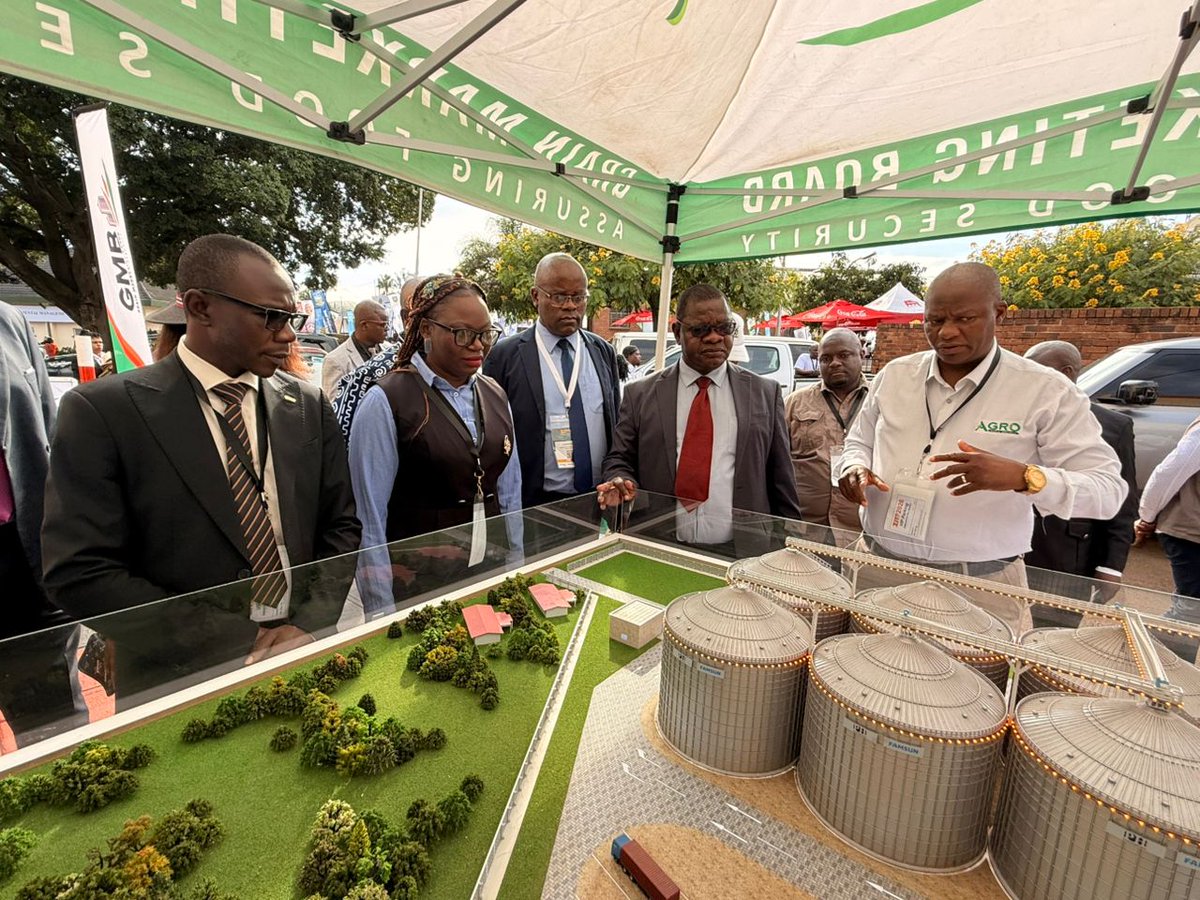 GMBdura's tweet image. GMB has clinched Silver at ZITF 2026 in the Food Processing, Beverages, Catering and Equipment category! Driven by its food unit Agro Dura Brands, this win celebrates GMB’s journey from grain to greatness and commitment to food security.
#Food Security: Everywhere. Everyday.