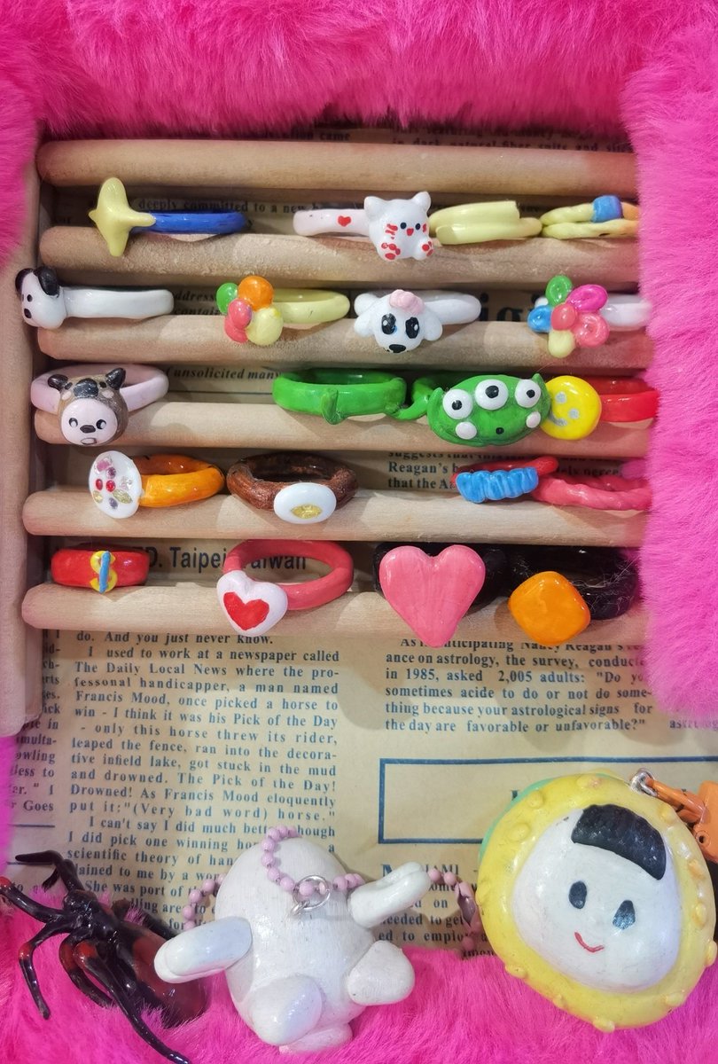 ReneeDelanoCout's tweet image. Handmade joy! Turn simple clay into cute animal friends—soft texture, unique details, all made with love. Perfect for gifting or desk decor! #HandmadeHappiness #CraftLove #DIYClayArt