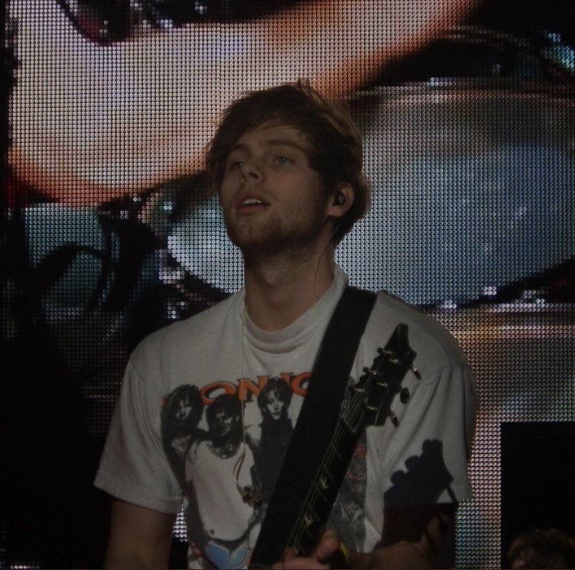 nike ★ tweet media