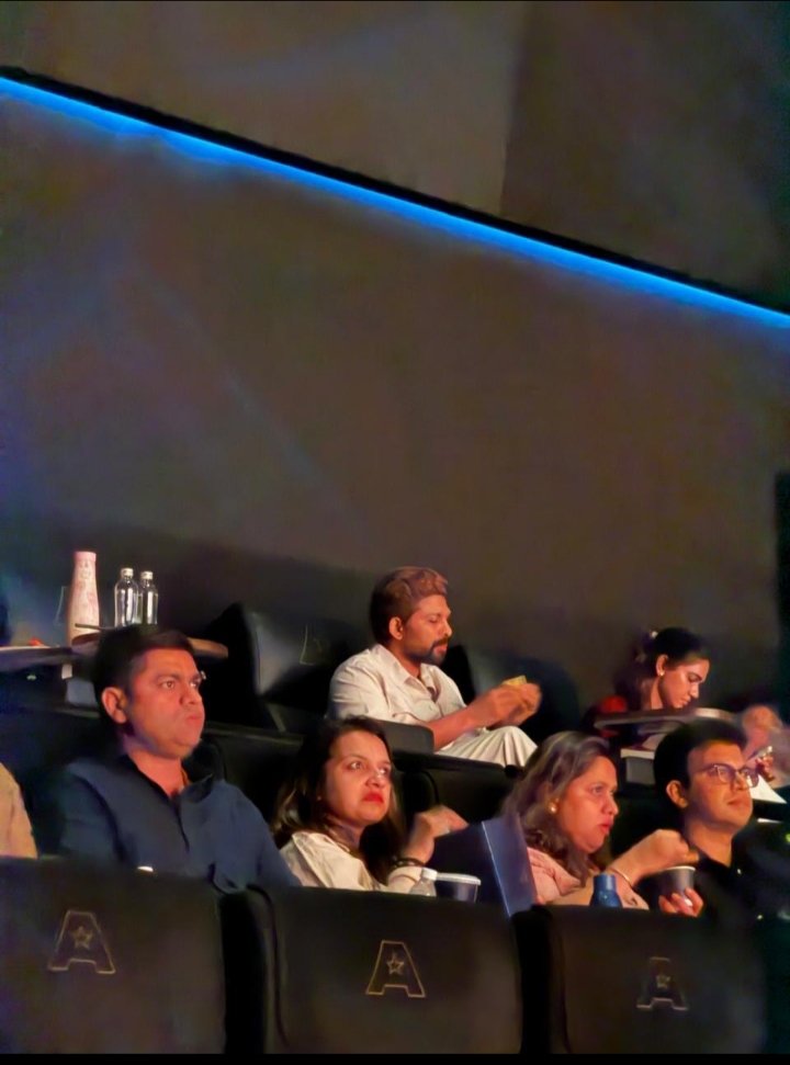 arajesh89's tweet image. #michaelmovie #allu #AA #AlluArjun #AlluCinemas ♥️💫🔥💥⚡✨