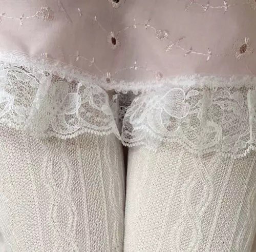 dolly 🍒 tweet media