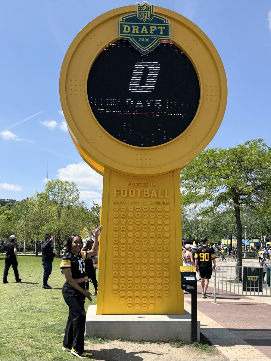 ShaeMacSports's tweet image. The 2026 NFL DRAFT IS HERE! #HereWeGo