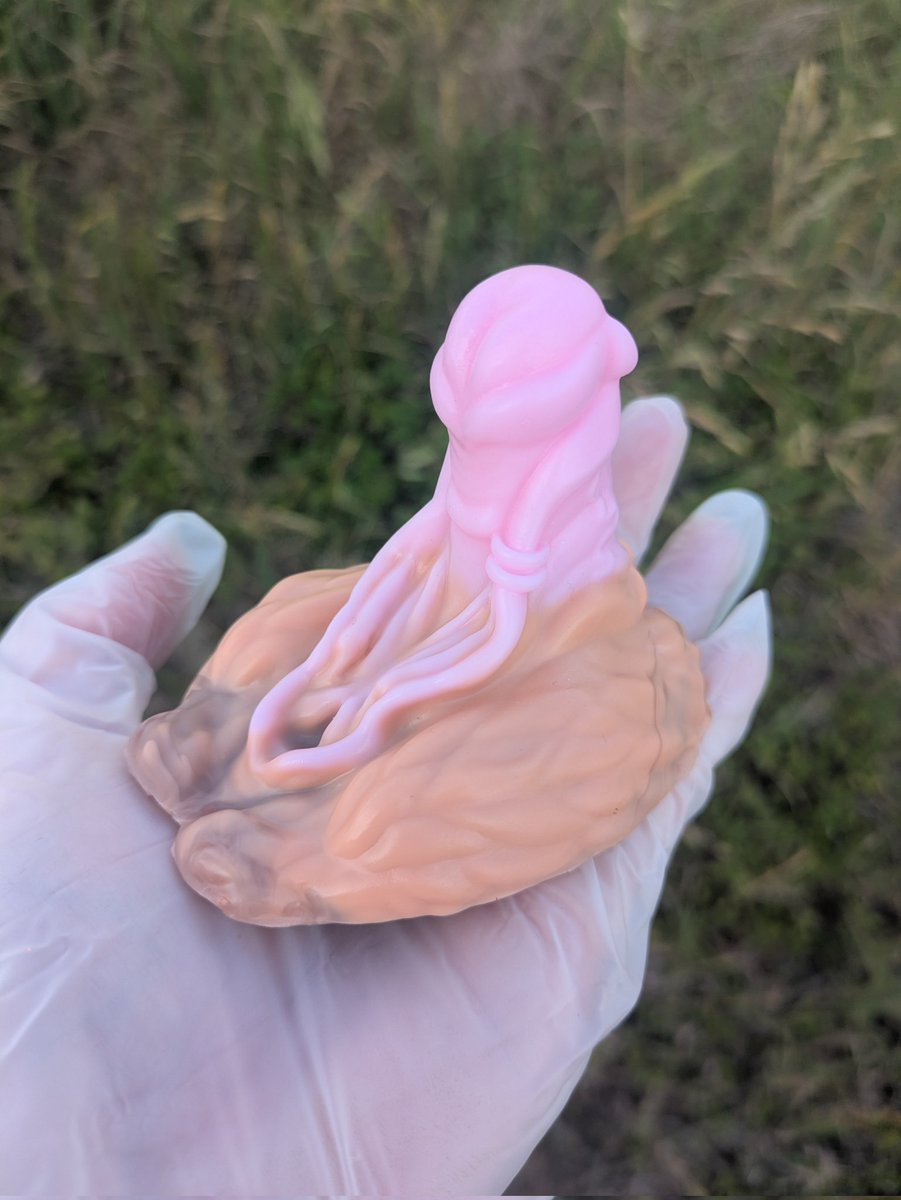 Kudu_Voodoo's tweet image. Some beautiful natural pours to start off our pour cycle! Next drop to be announced soon! 
#sextoy #packer #silicone #stroker #dildo #fantasysextoy