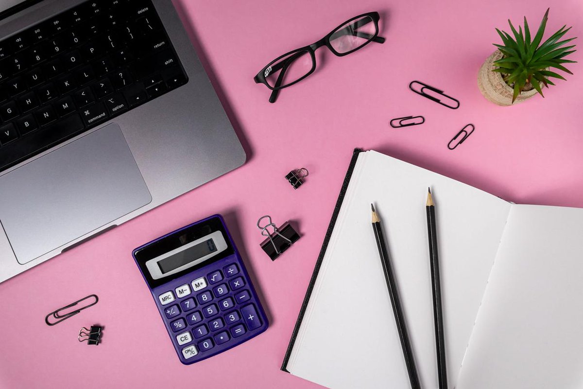 your_pain_hub's tweet image. Creativity isn’t for a few.
It’s for everyone.
Write. Share. Earn.
Connect with people like you.

✍️ yourpainhub.com/signup
🏆 yourpainhub.com/competition
#AwesomeIsForEveryone #Creators #WritersCommunity