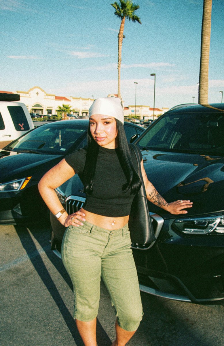 chiprincess191's tweet photo. Trying to take more pictures https://t.co/5nv4cNcJh7