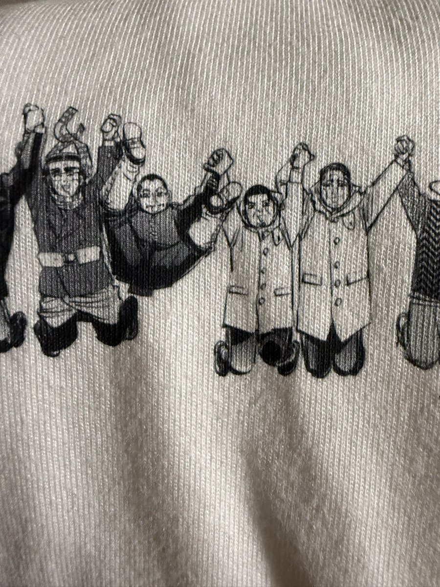 起きれなかったから代わりに買ってきてもらった
(白着ないけど…🥲)