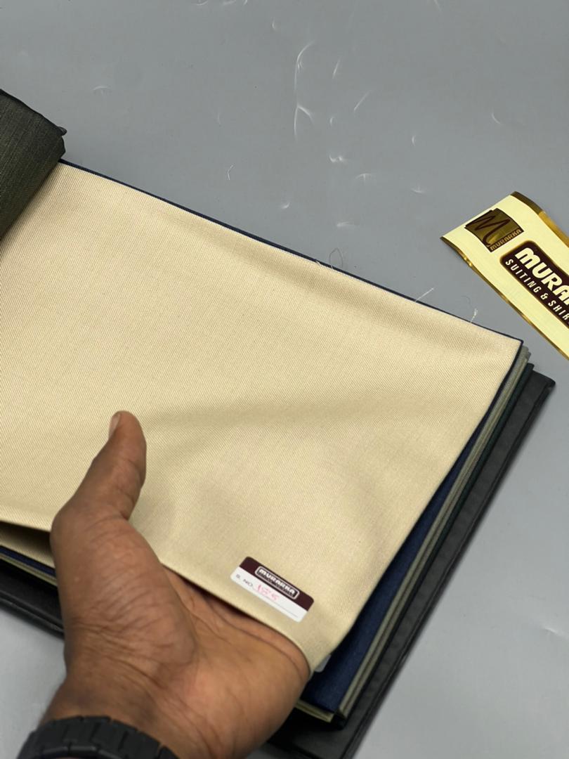 gidantextile's tweet photo. Murraka 

        ✂ 8,000 PY

                            Kano https://t.co/m7HpAS5Nkw