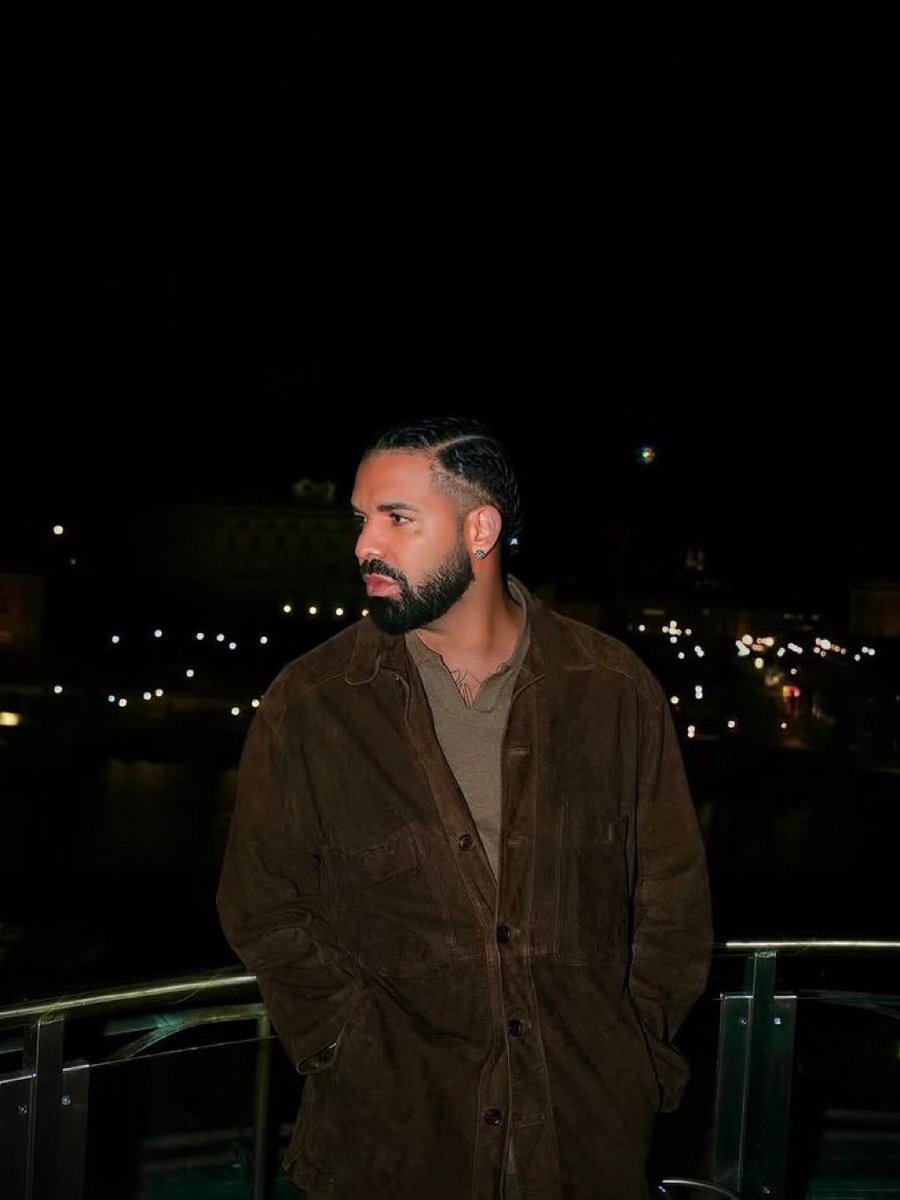 DrakeDirect's tweet image. Drake's 'Nothing Was The Same' has just surpassed 5 Billion streams on Spotify. He becomes the first rapper in history to have six albums earn 5 Billion+ streams on the platform. 

Views
Scorpion
More Life
Take Care
Certified Lover Boy
Nothing Was The Same