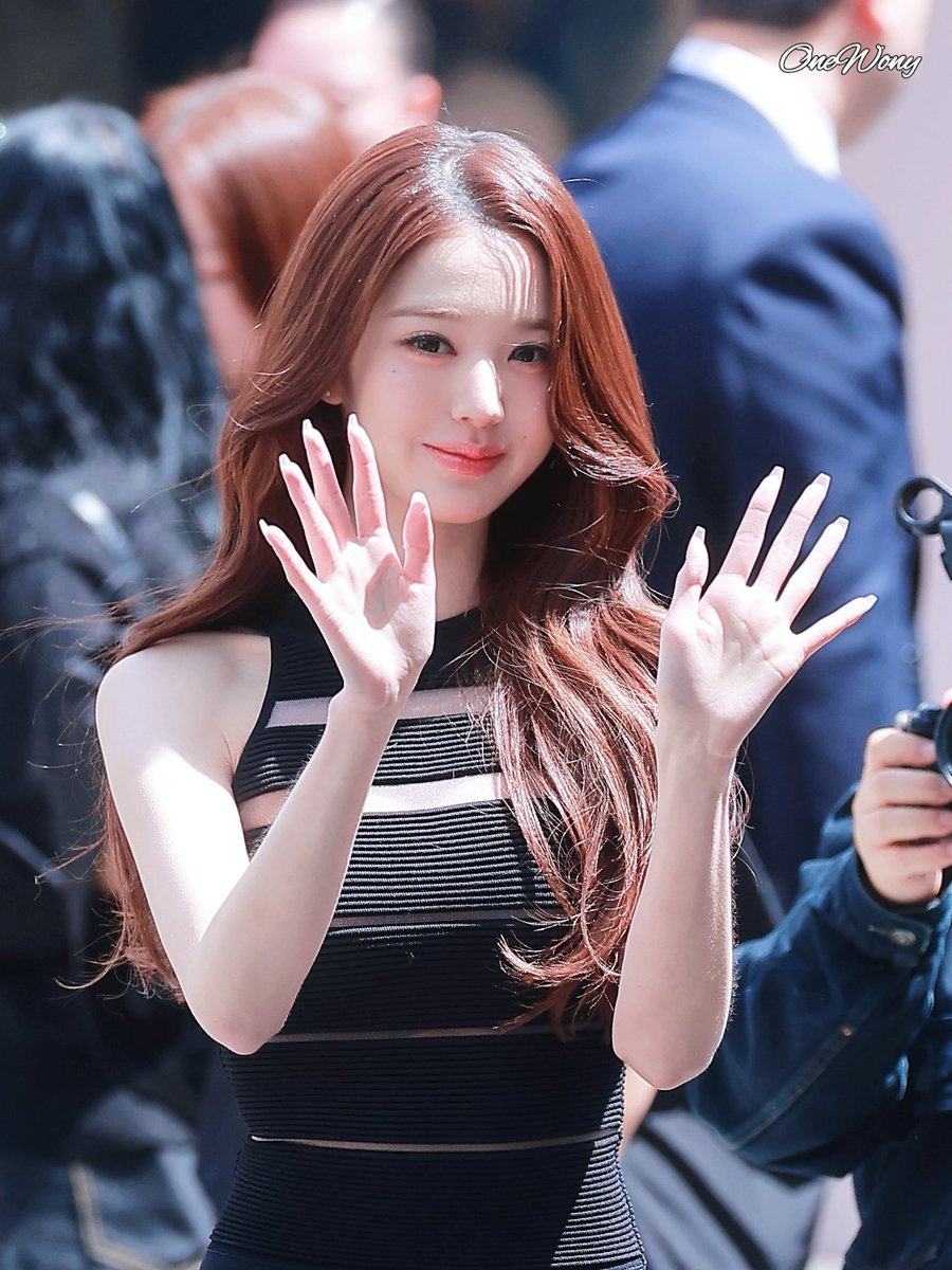 260424

#IVE #아이브 #원영 #장원영 #ウォニョン #WONYOUNG #JANGWONYOUNG