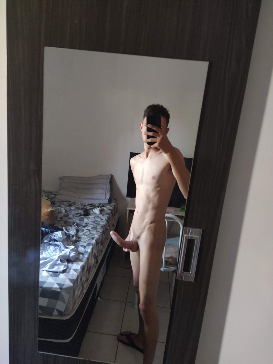 Fica de 4 aqui na cama que eu vou entrar rs