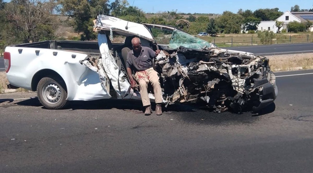 ZamaKonke Khuzwayo tweet media