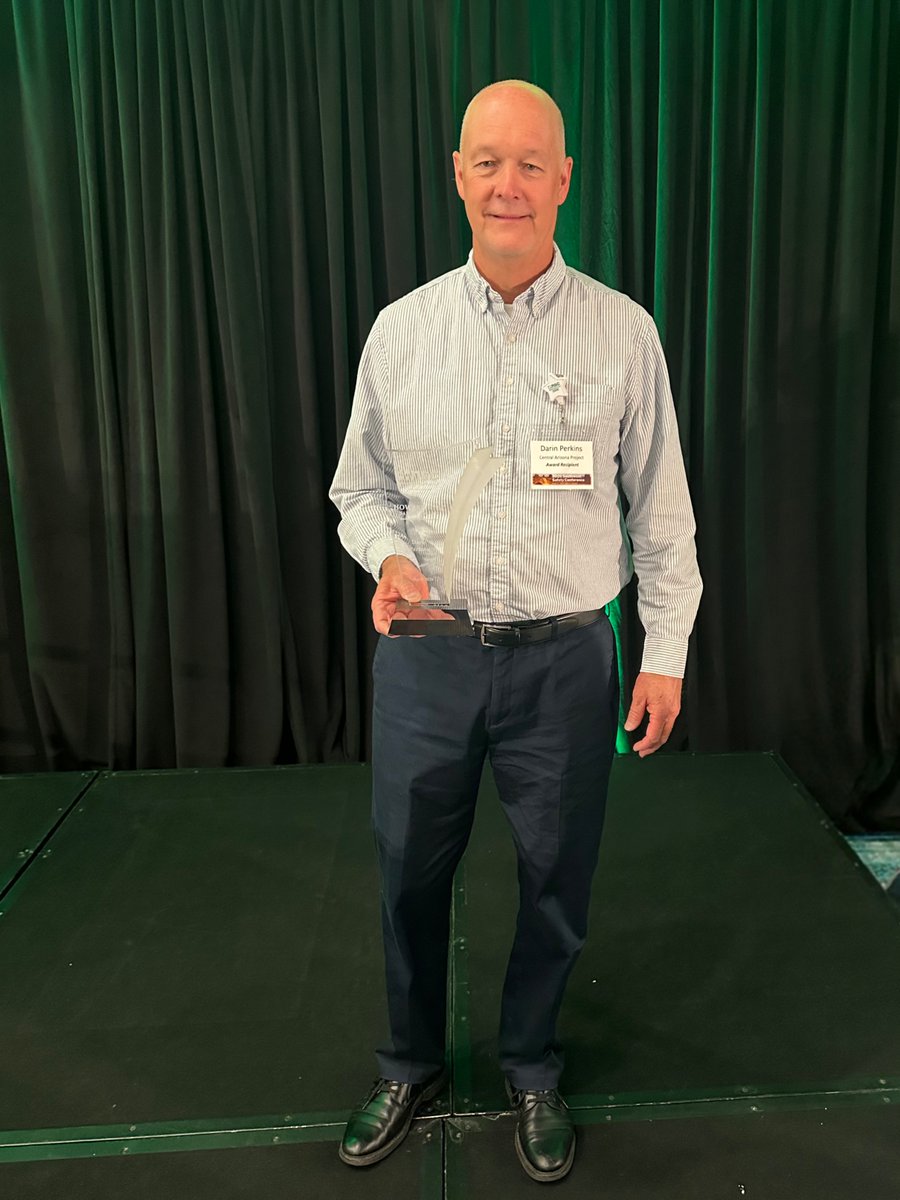 ACNSC's tweet photo. Congrats to Darin Perkins, recognized at our 2026 Southwest Safety Conference as a Howard Pyle Safety Award winner!

35+ years advancing safety across AZ with impact that continues today.

#SWSC26 @CAPArizona @IndCommAZ https://t.co/U2lIavwf8e