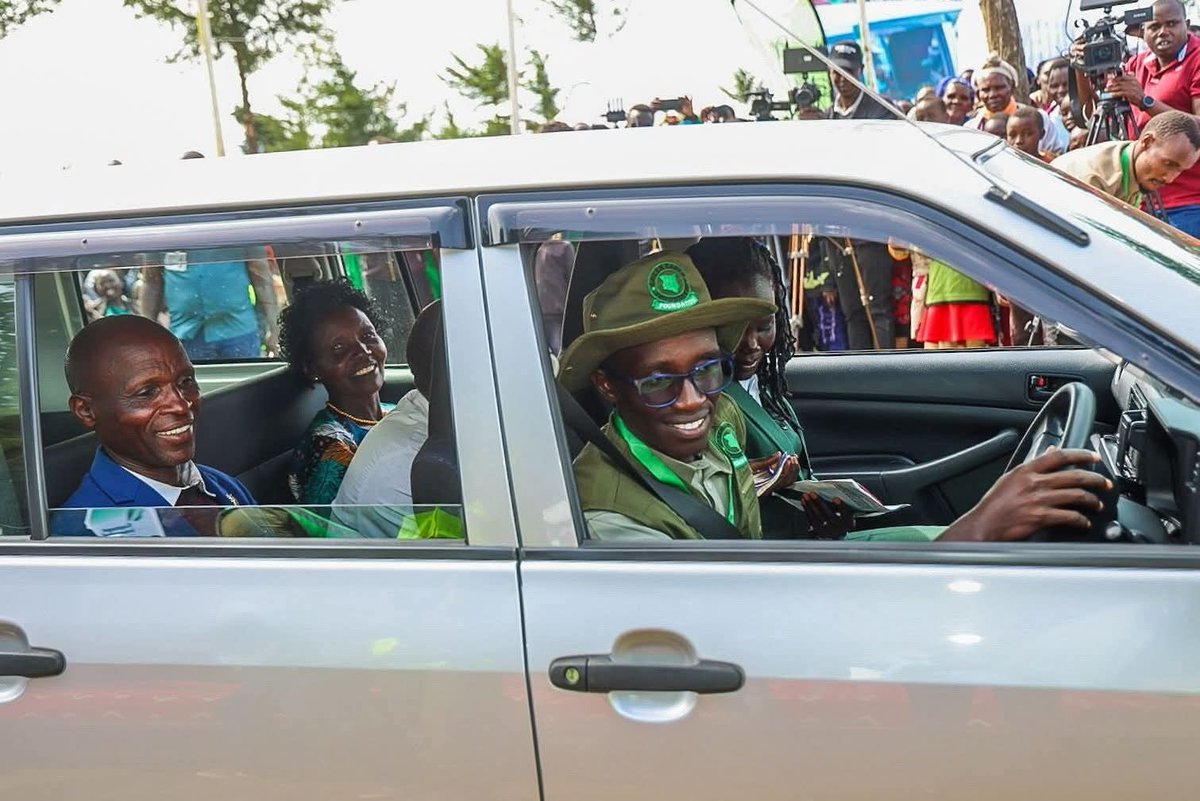 Alinur Mohamed tweet media