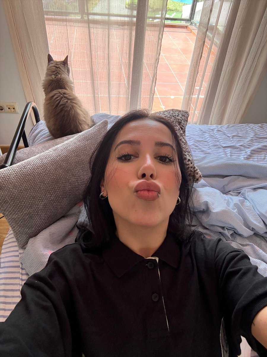 𝑨𝒏𝒕𝒐🐈‍⬛ tweet media