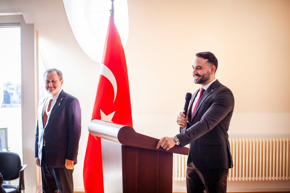 Türkiye in Amsterdam tweet media