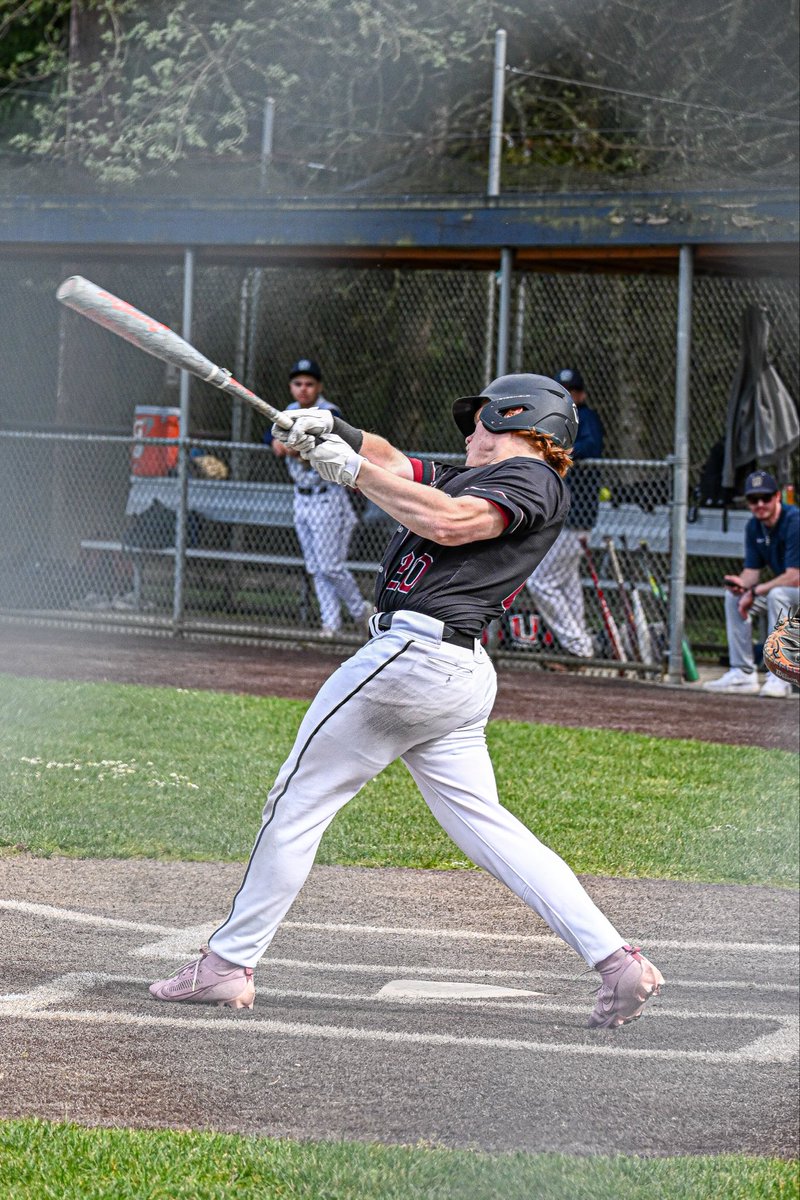 AdamLeeg20's tweet photo. Kentlake 8-3 going into last 3 series. #2 3a https://t.co/1hKbCT9WTu
