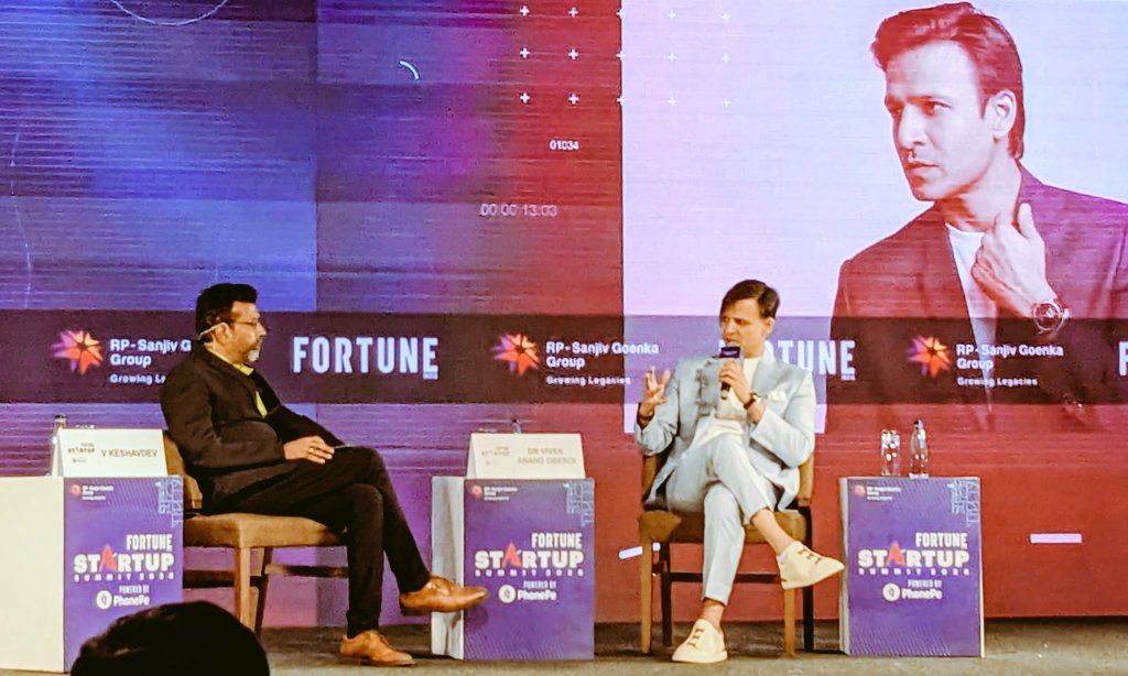 SHEGDE21's tweet photo. I am participating in Fortune Start-up Summit 2026 powered by @Phonepay7562859 at @FourSeasons, #Bengaluru
@FortuneIndia
Good networking with startups founders &amp; investors 🤗🤝👍
#FortuneIndiaStartupSummit2026 #FortuneIndiaStartupSummit #StartupEcosystem #Startups #FortuneIndia https://t.co/gB7Gxeamil