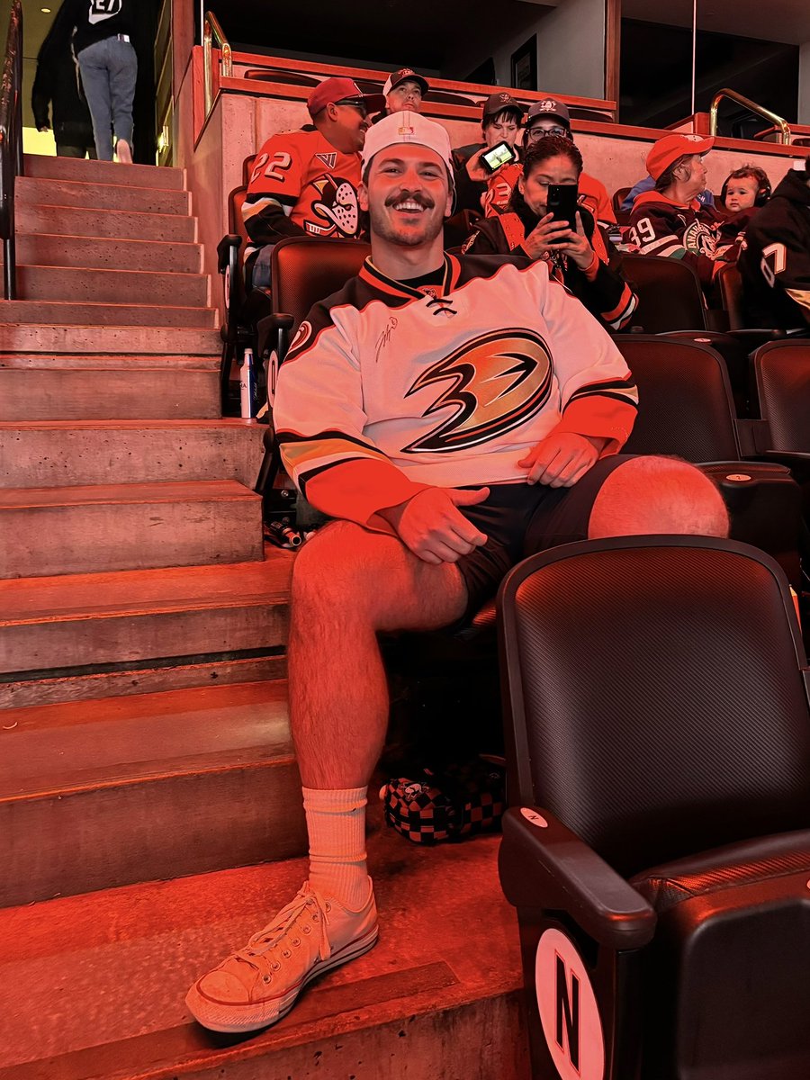 MorganFigge tweet media