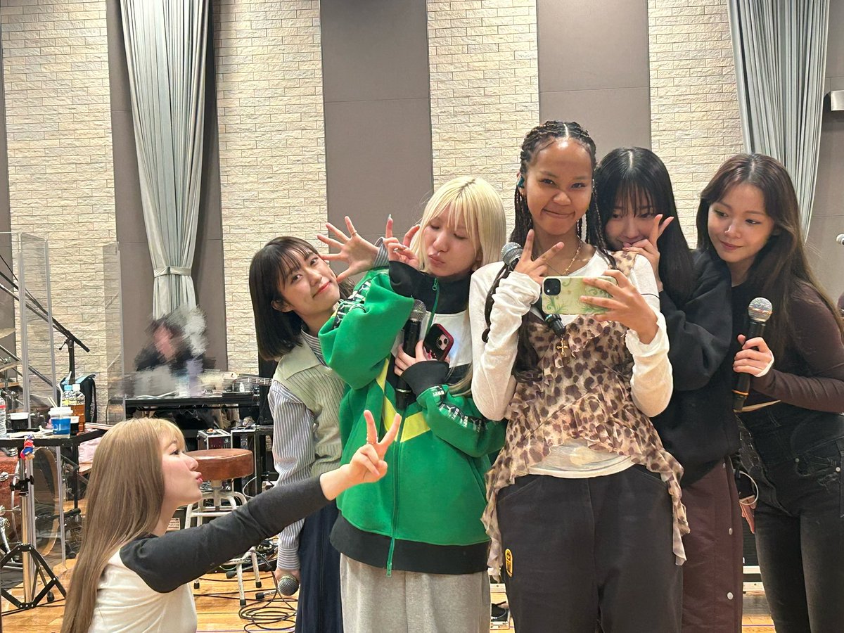 リハの毎日なんですが、ちょっとまじでZepp楽しいかも。
ガオラーにライブの新しい楽しみ方見つけて欲しい！
そして、間違いなく等身大のリトグリ。
遠い存在なんかじゃなくて、最高の空間を一緒に作る仲間になりに来てくれーーー！！！
lgm-tour.com/zepptour2026/t…