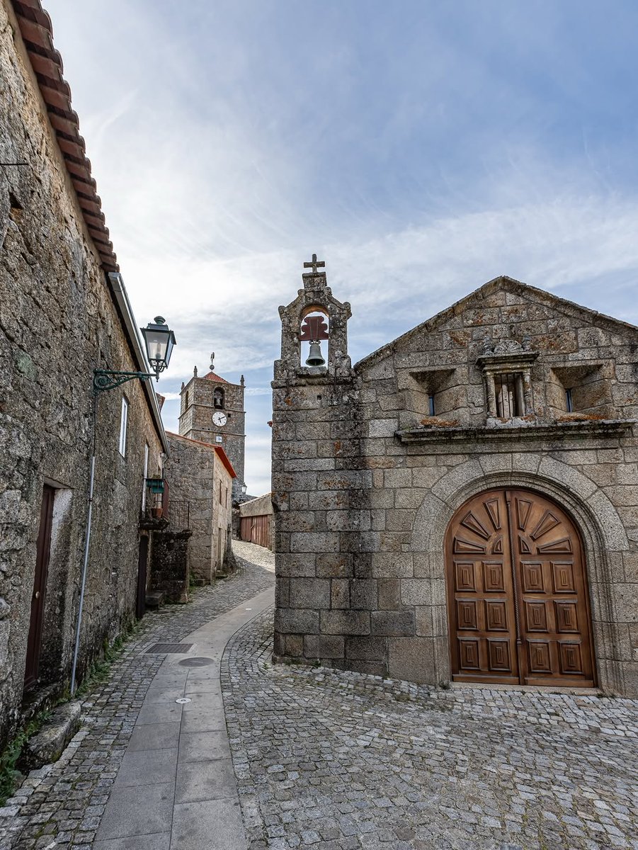AHistoricasPT's tweet image. Impossível esquecer Monsanto… Verdade? 🥰

Entre pedras gigantes e casas que desafiam a gravidade, há uma magia que fica para sempre. ✨

📸 @heldersantos.fotografia

#Monsanto #AldeiasHistoricas #Portugal