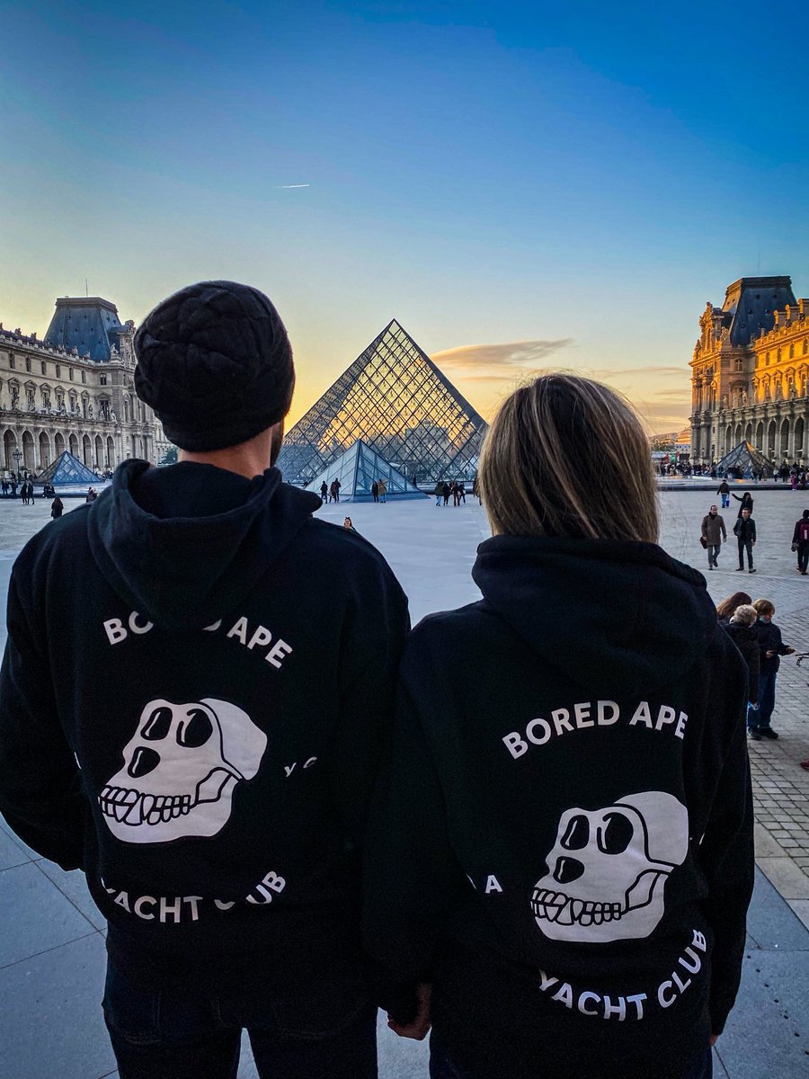 LadyApe🍌🎀 🦍 tweet media