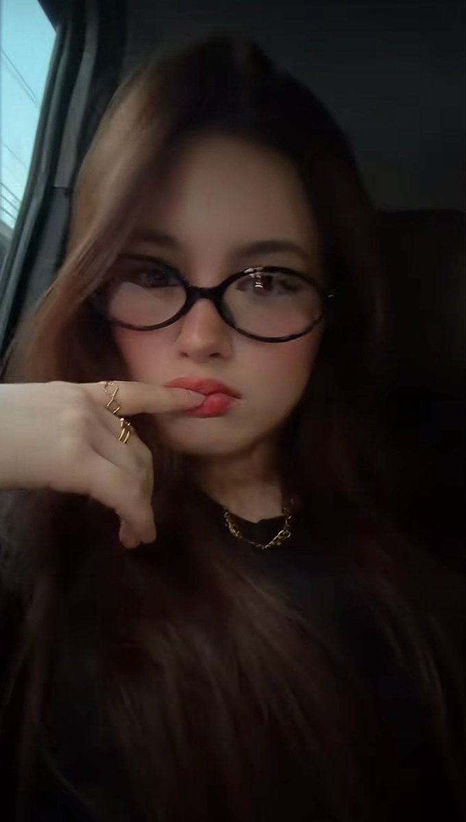 mj ✮⋆˙ tweet media