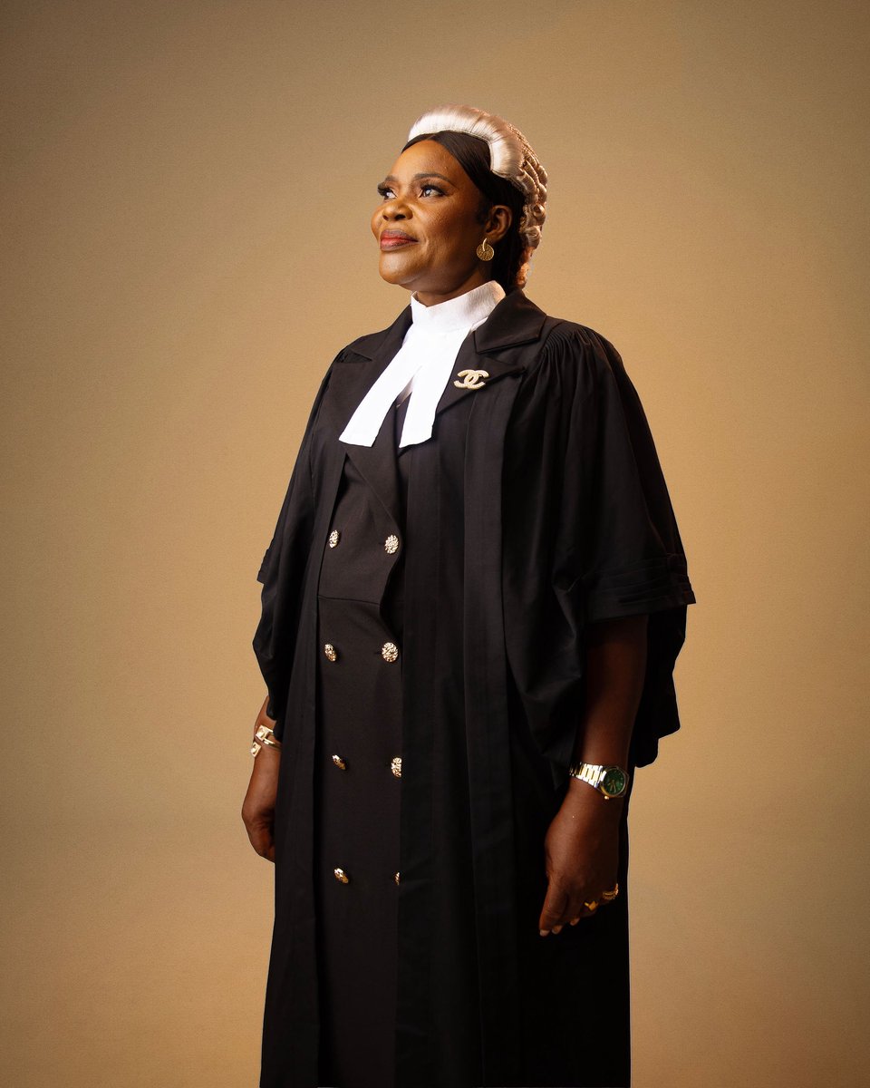 Fifss of Rayne 🦋 tweet media