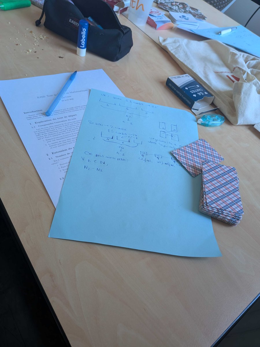 Filles, maths et informatique tweet media