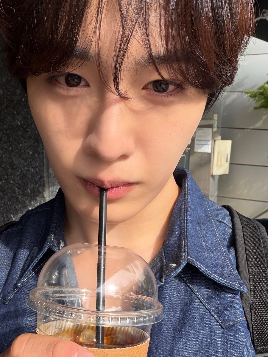 히나 tweet media
