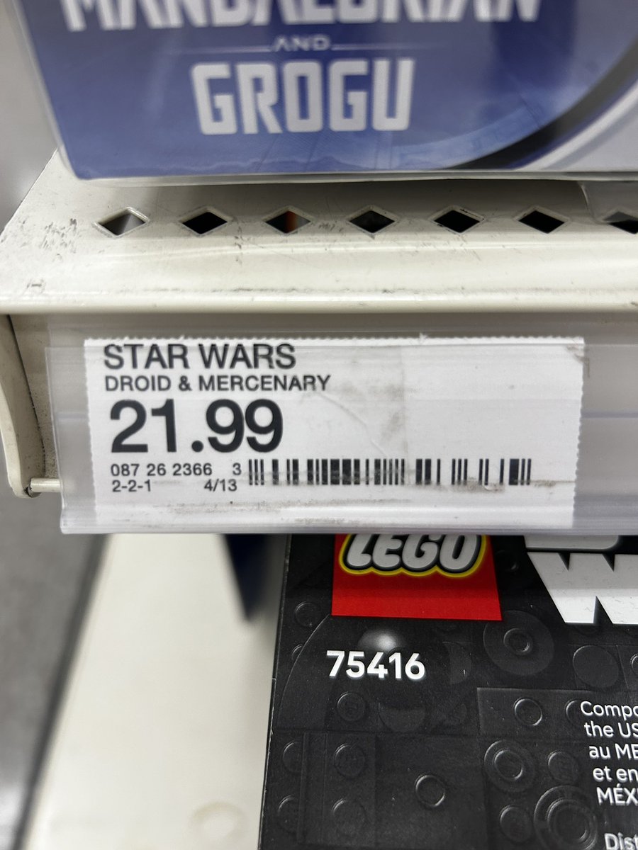 yak_face's tweet image. Wow, the ActionVerse Guard Droid with STAP is surprisingly large. #hasbro #actionversion #themandalorianandgrogu #starwars #target