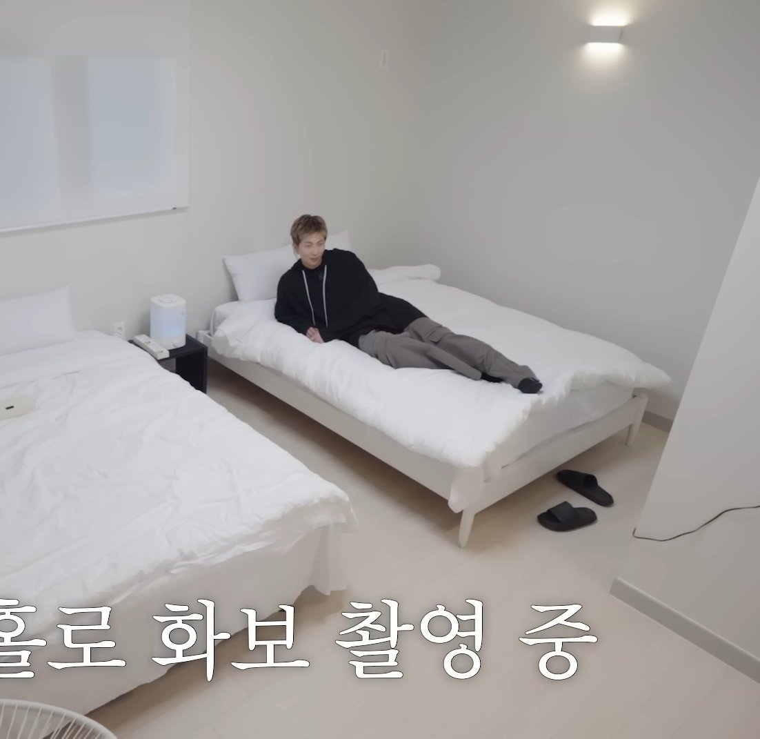 Absent Ma'am tweet media