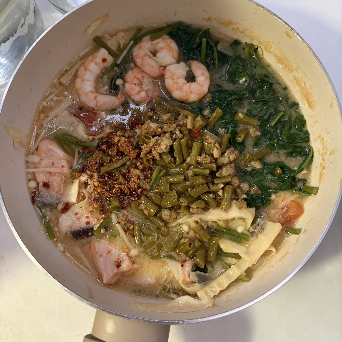 sAndra Shen tweet media