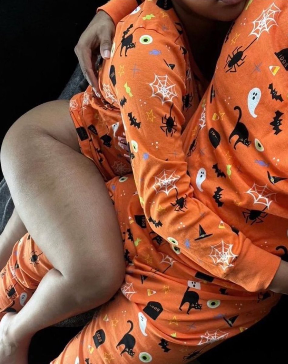 iamcolrudy's tweet image. How 'bout you bash from across the globe and get 'em hand-delivered?
Get in your mind, you don't even know me, I ain't playin' with you
I'm bein' honest, I'm really him, I ain't gotta lie to kick it
Just come and vibe with me and see if I'm different
#addicted
#chrisbrown